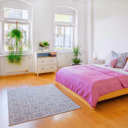 5 Min Zur Elbe, Helle Geraeumige 2-Raum-Whg, Neustadt, Top Lage Dresden Ngoại thất bức ảnh